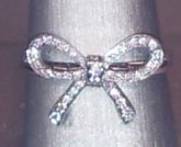 Tiffany Bow ring in platinum with diamonds